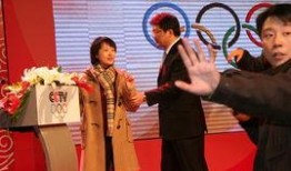 张斌妻子发布会爆料视频,真相令人震惊
