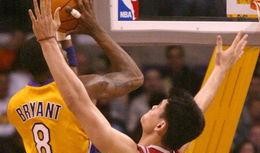 姚明爆料霍华德了吗视频,独家视频揭秘篮球巨星背后故事