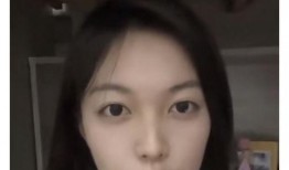 女博主发视频爆料,视频爆料背后的真相